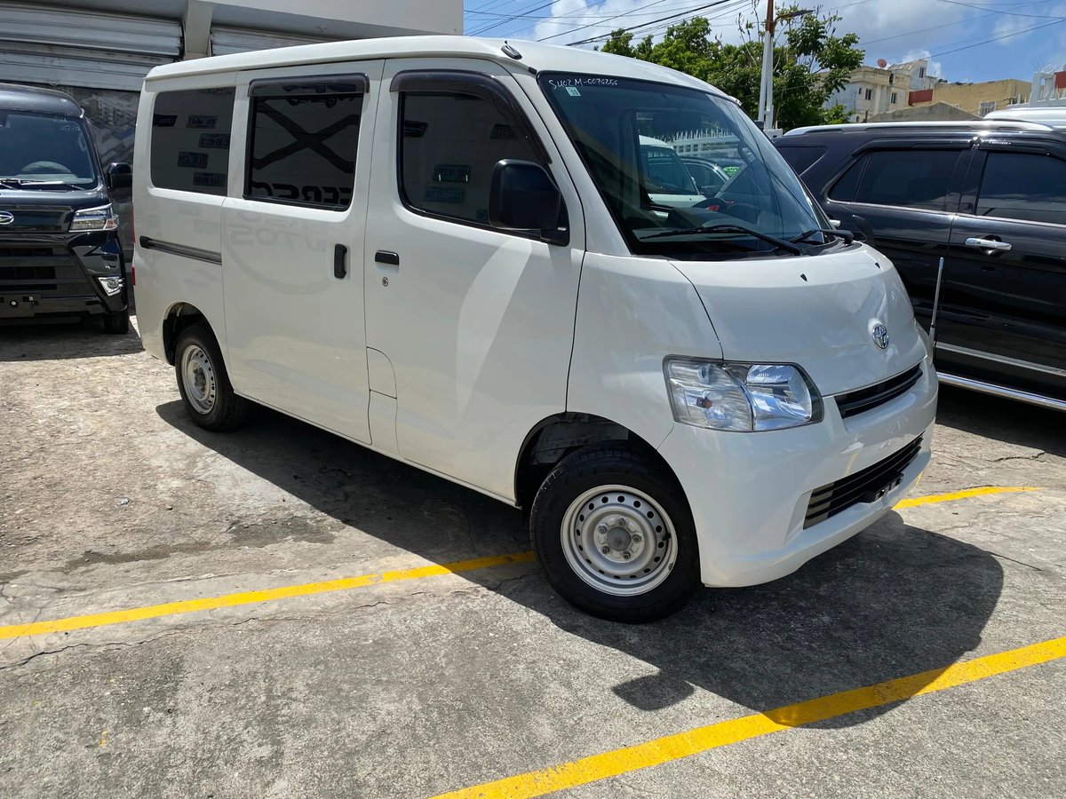 Toyota Town-Ace 2019 - foto 2 de 10