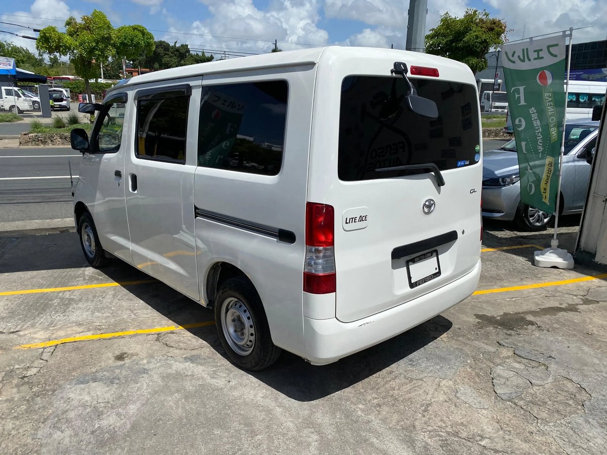 Toyota Town-Ace 2019 - foto 10 de 10