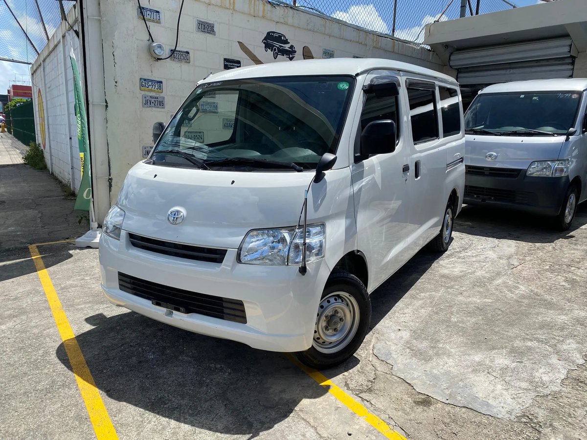 Toyota Town-Ace 2019 en venta - vista principal