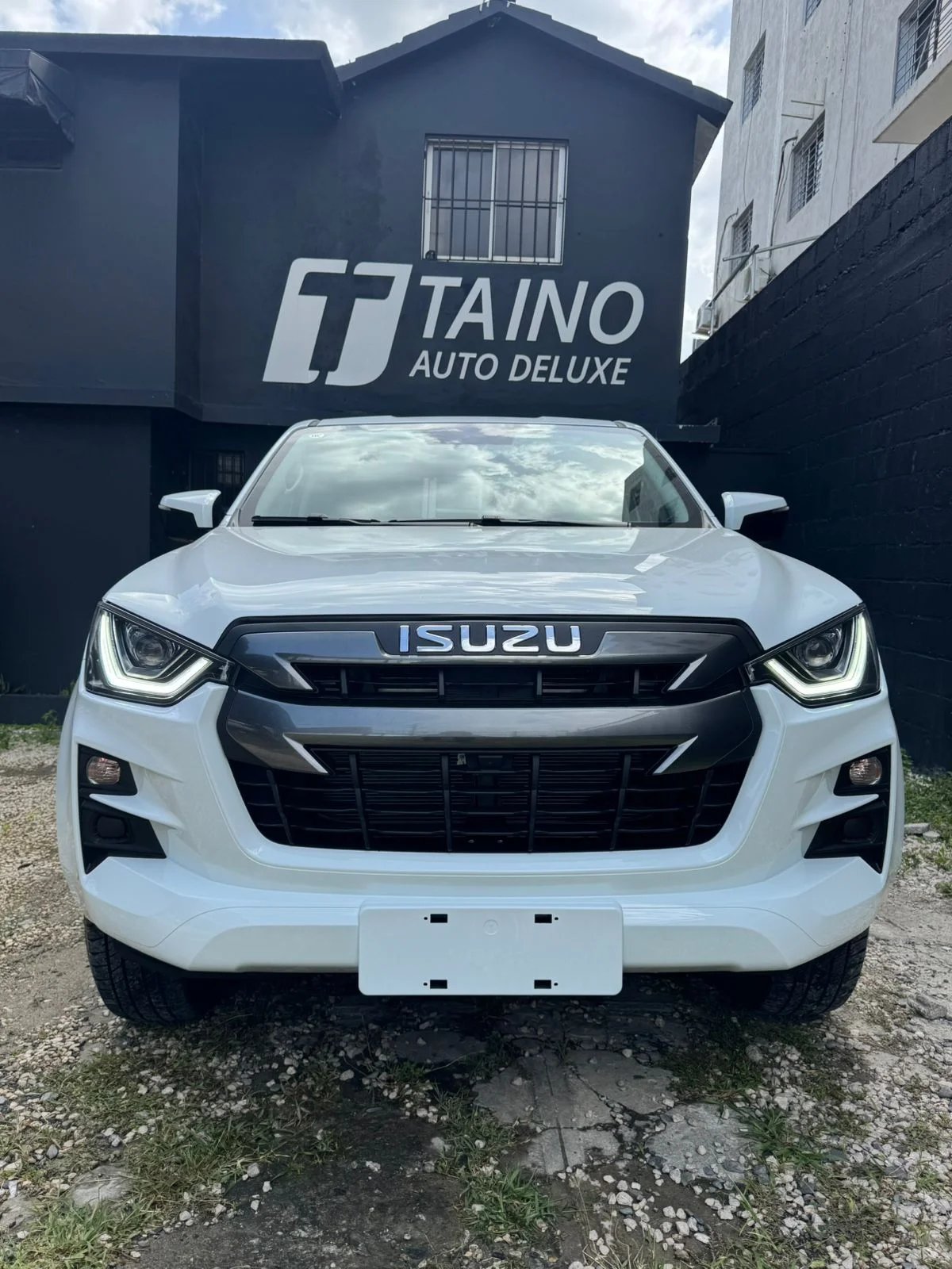 Isuzu DMAX 2026 - foto 2 de 8
