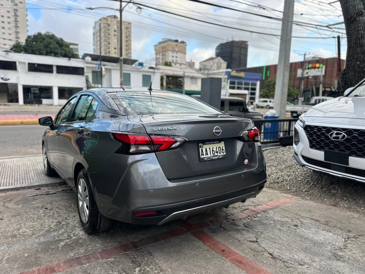 Nissan Versa Advance 2024 - foto 11 de 11