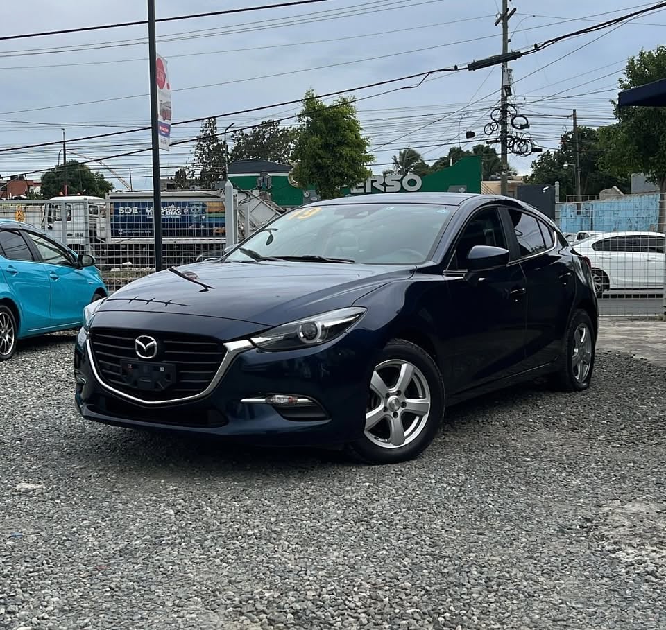 Mazda Axela 2019 - foto 2 de 10