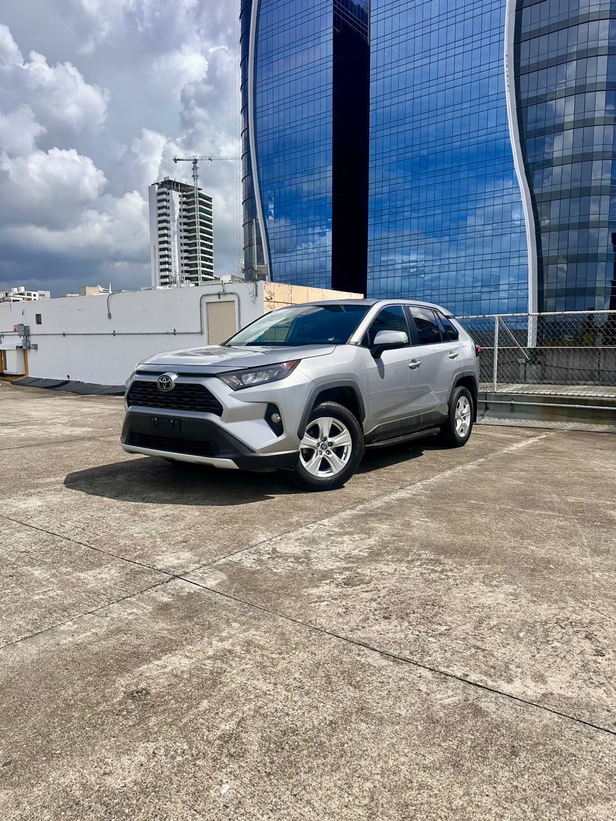 Toyota RAV4 LE PLUS 2022 en venta - vista principal