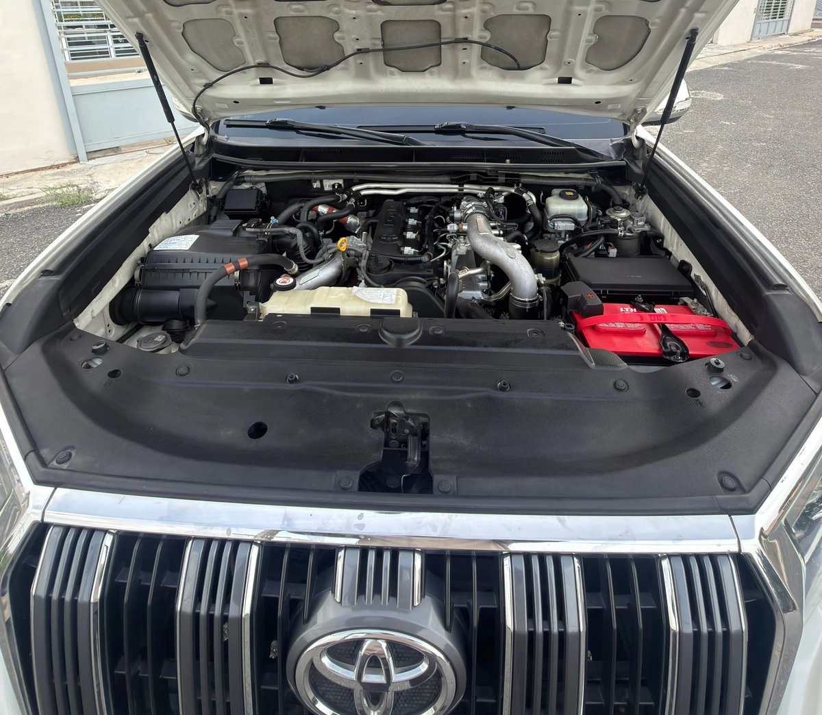 Toyota Land Cruiser Prado VXL 2018 - foto 12 de 12