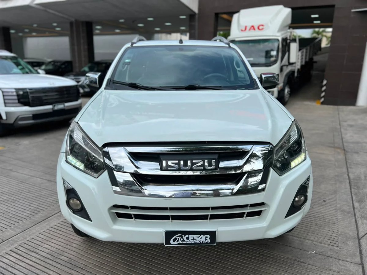 Isuzu DMAX LSE 2019 - foto 2 de 10