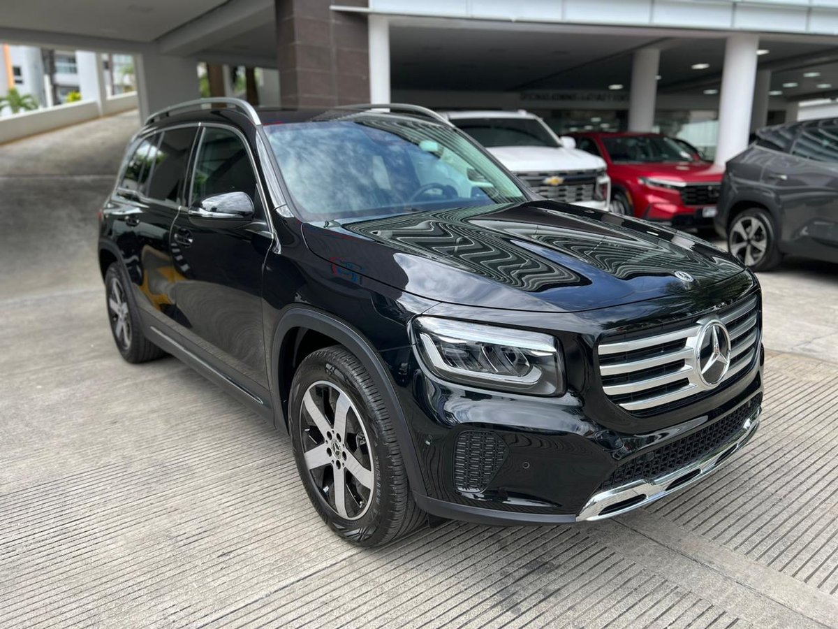 Mercedes Benz GLB 200 2026 - foto 2 de 12