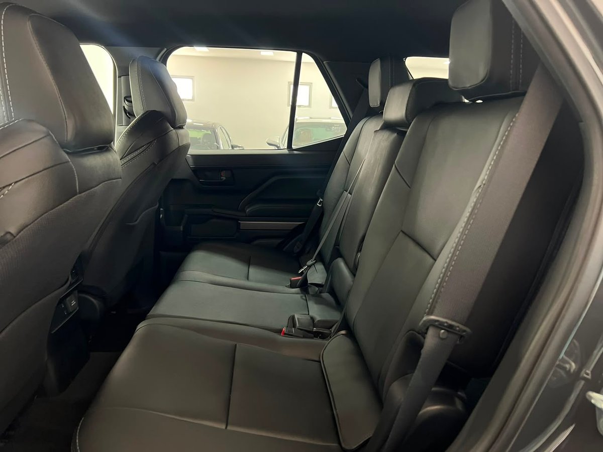 Toyota 4 Runner SR5 2027 - foto 7 de 7