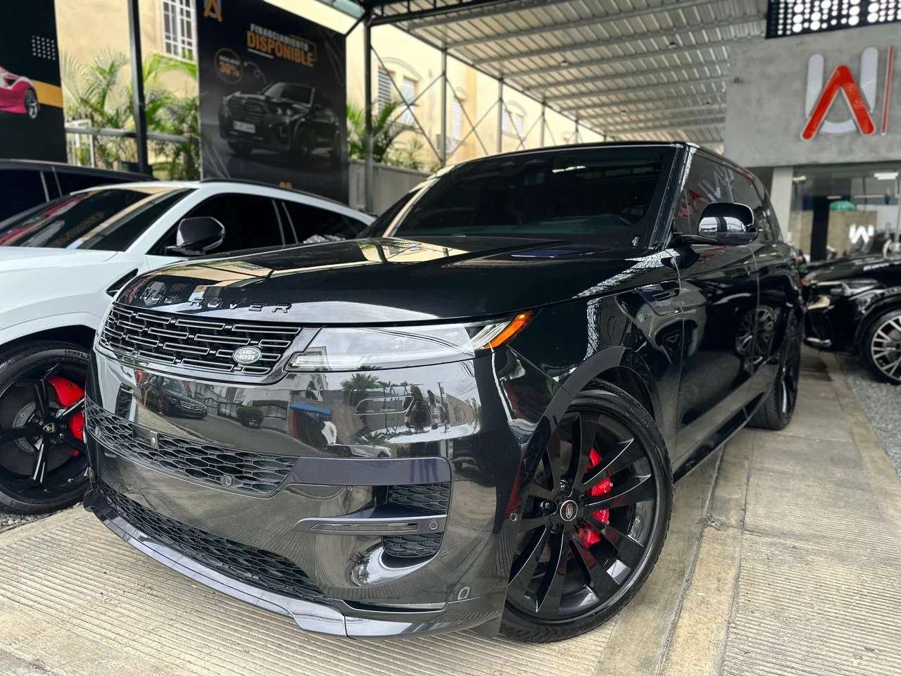 2023 Land Rover Range Rover Sport Dynamic usado en venta por UNIAUTO