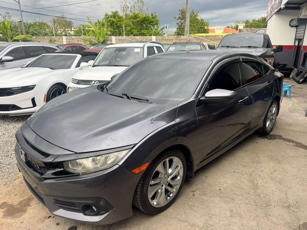 2017 Honda Civic LX usado en venta por Demorizi Autos 