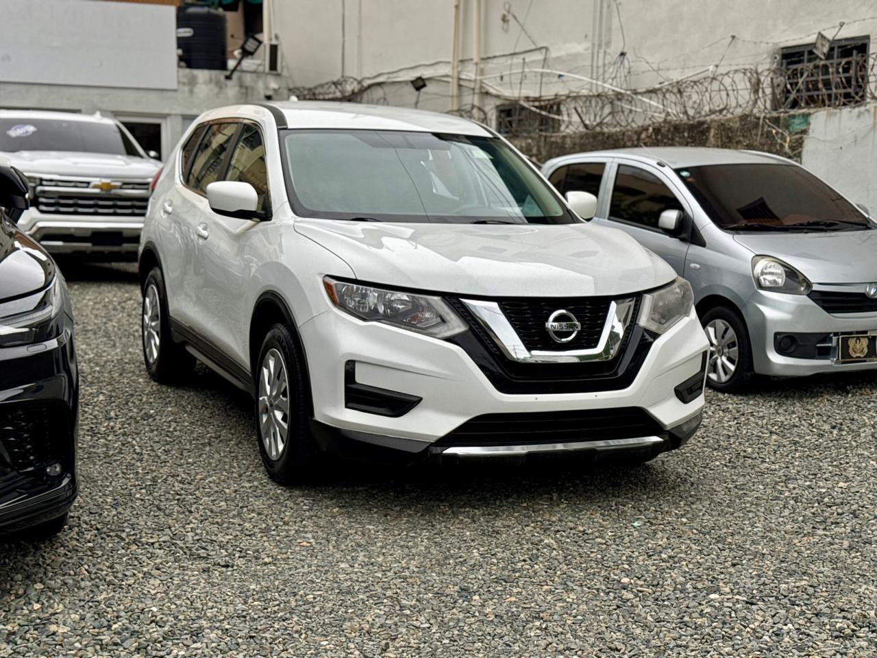 Nissan Rogue 2017 en venta - vista principal