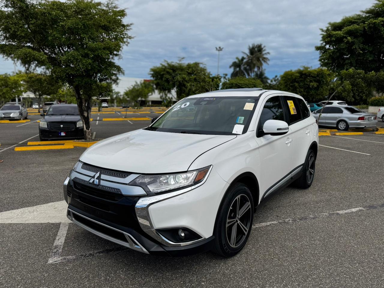 Mitsubishi Motors Outlander SE 2020 en venta - vista principal