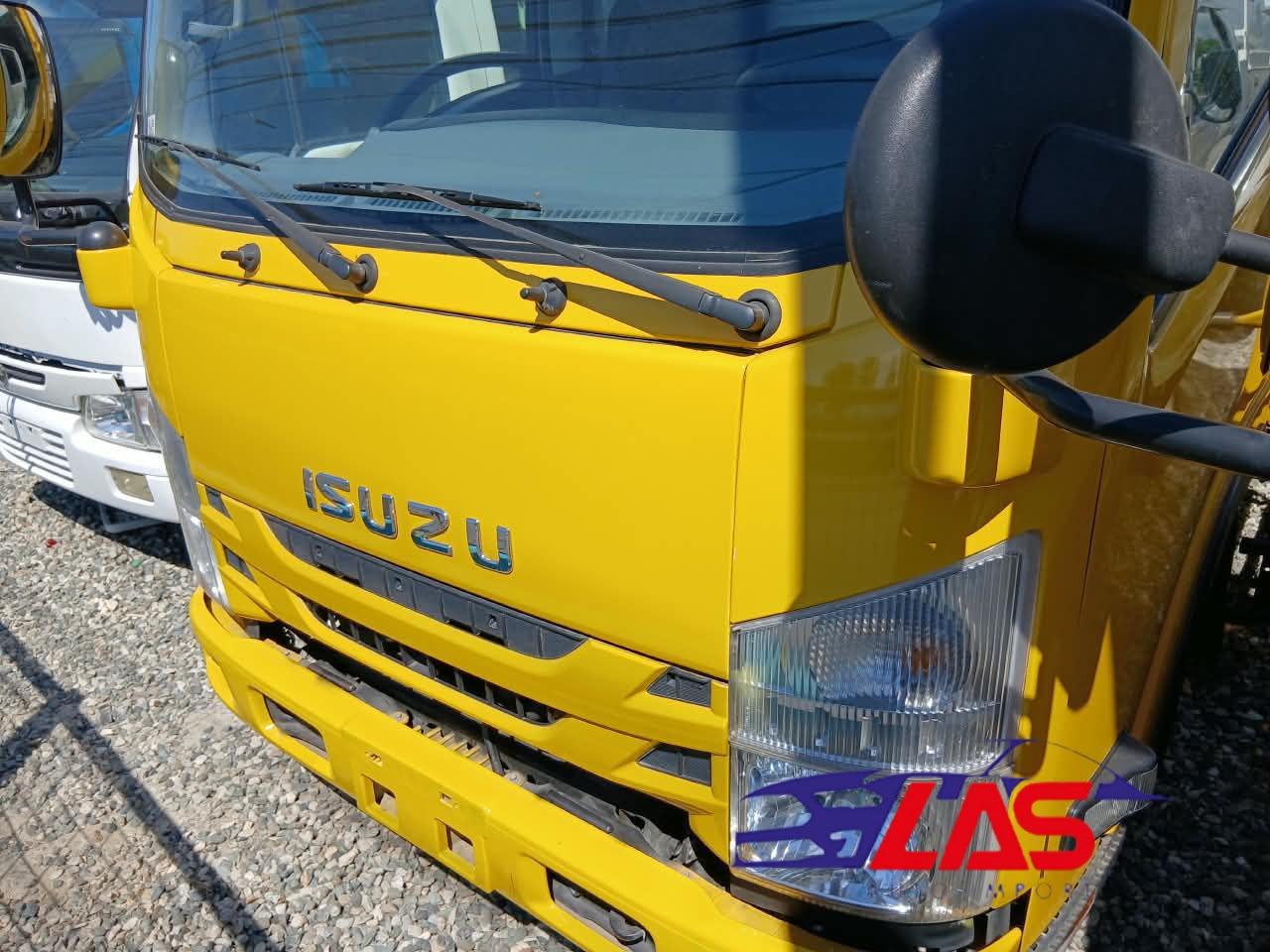 Isuzu ELF 2020 en venta - vista principal