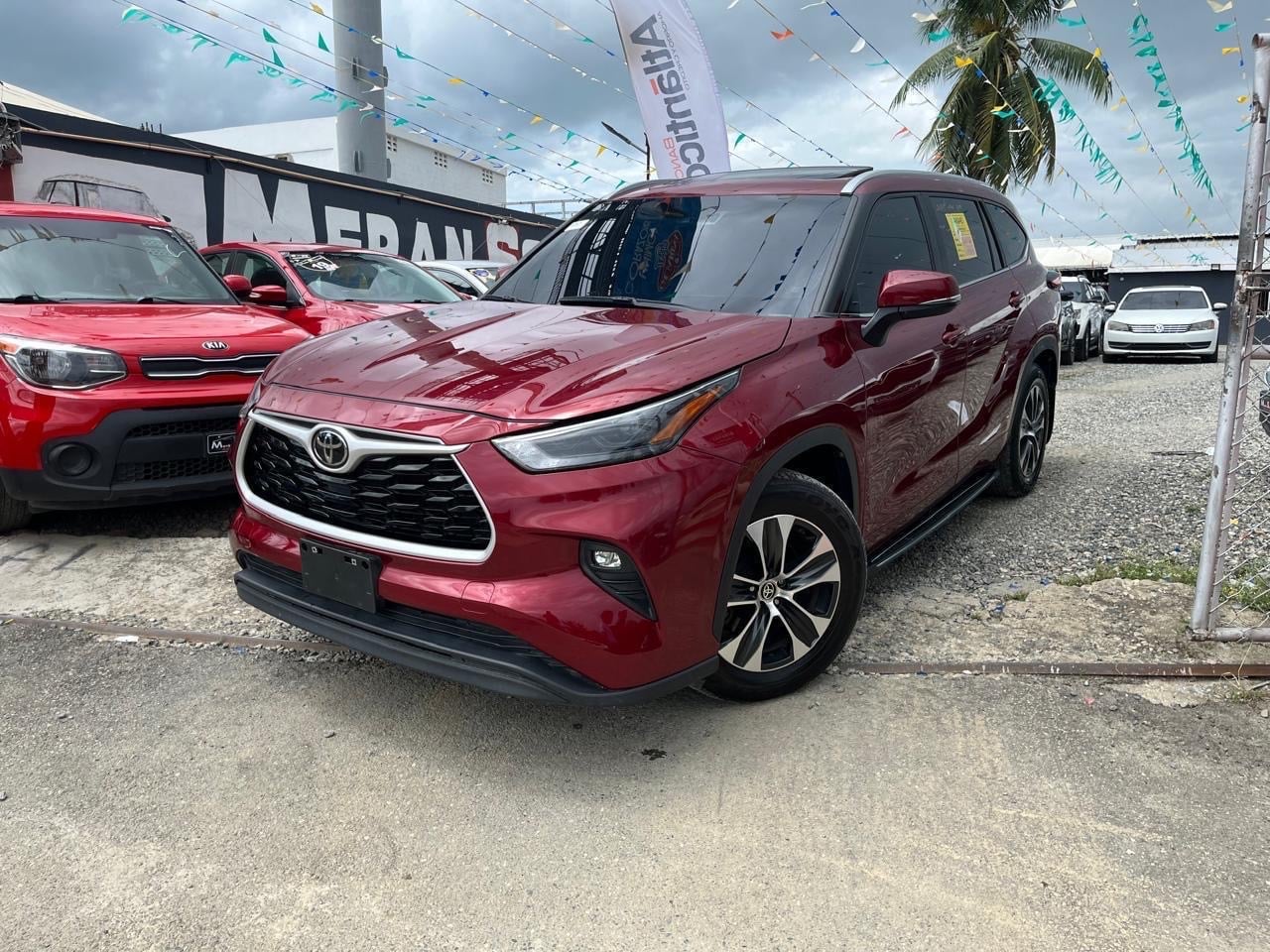 Toyota Highlander XLE 2023 en venta - vista principal