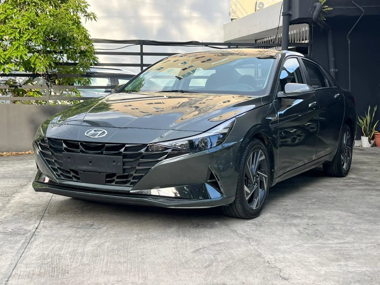 Hyundai Avante Luxury 2021 en venta - vista principal
