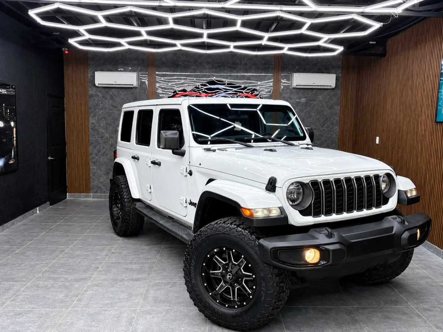 Jeep Wrangler Sahara 2021 en venta - vista principal
