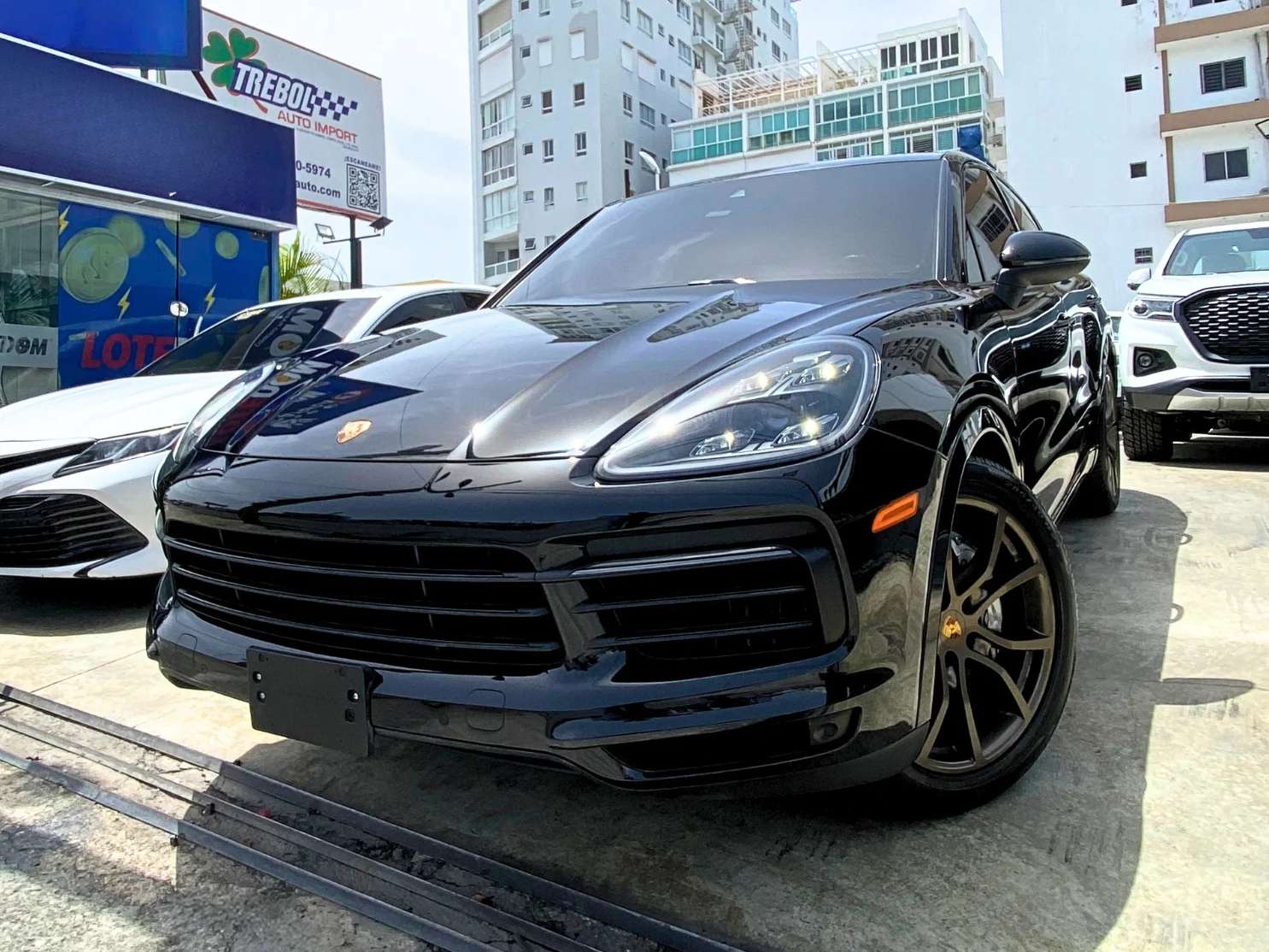 2021 Porsche Cayenne Coupe usado en venta por Trebol Auto Import