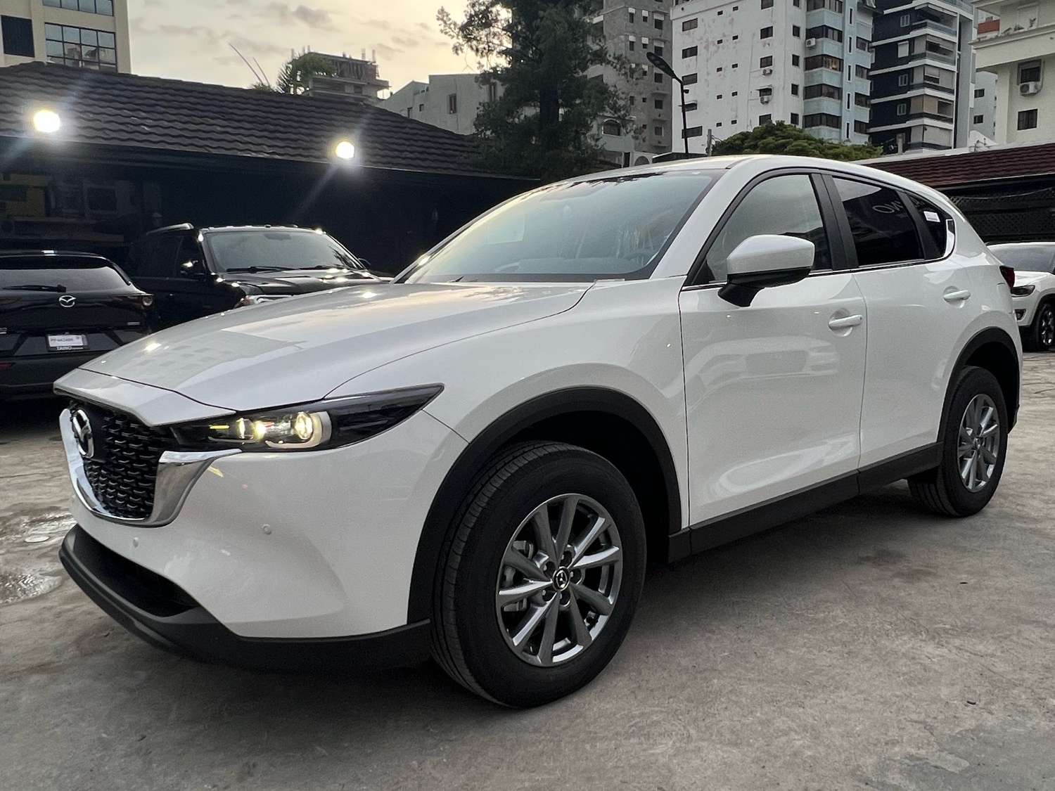 2027 Mazda CX-5 CE nuevo en venta por Taino Auto Deluxe