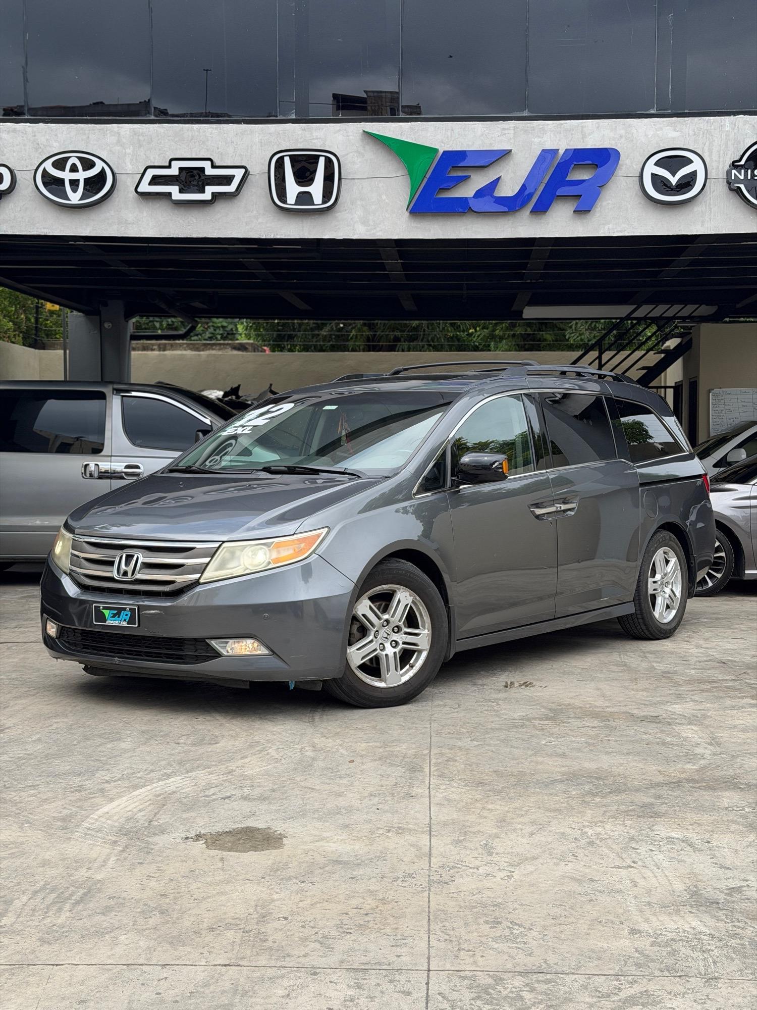 Honda Odyssey Touring 2012 en venta - vista principal