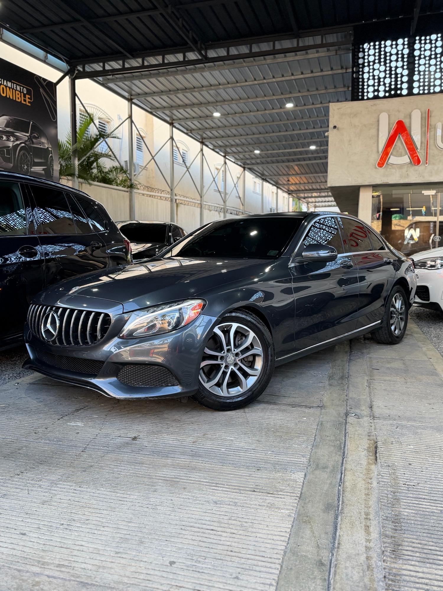 Mercedes Benz C 300 4 Matic 2016 en venta - vista principal
