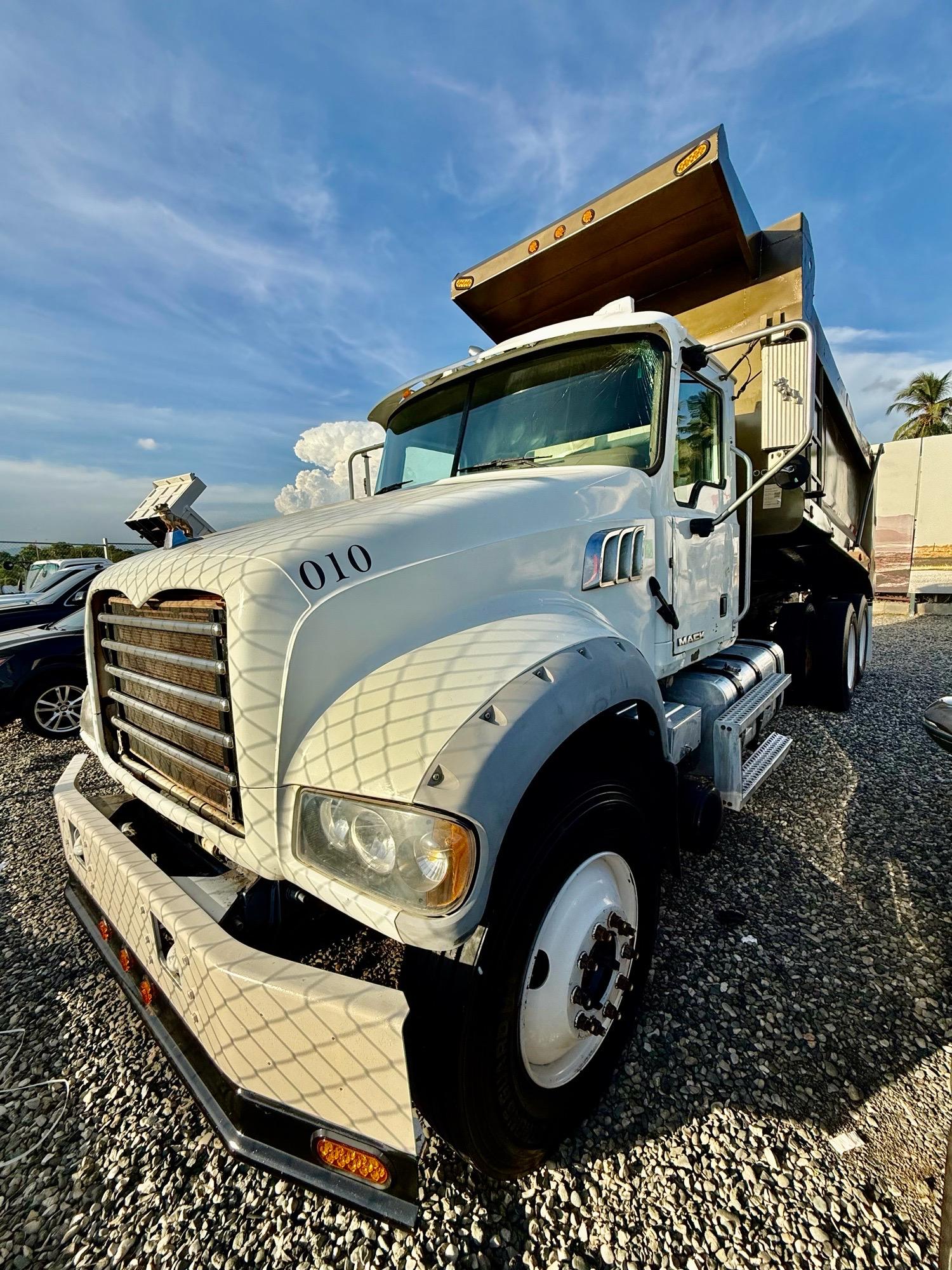 Mack Granite Volteo 2013 en venta - vista principal