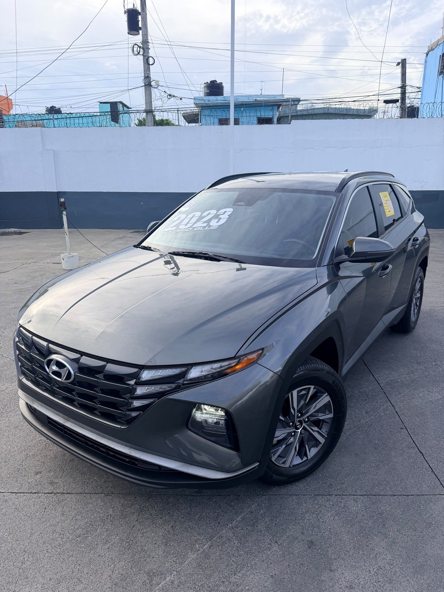 Hyundai Tucson EXCLUSIVE 2023 en venta - vista principal