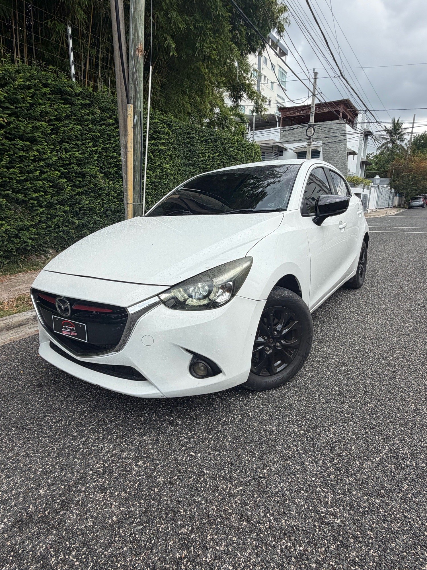 Mazda Demio 2018 en venta - vista principal