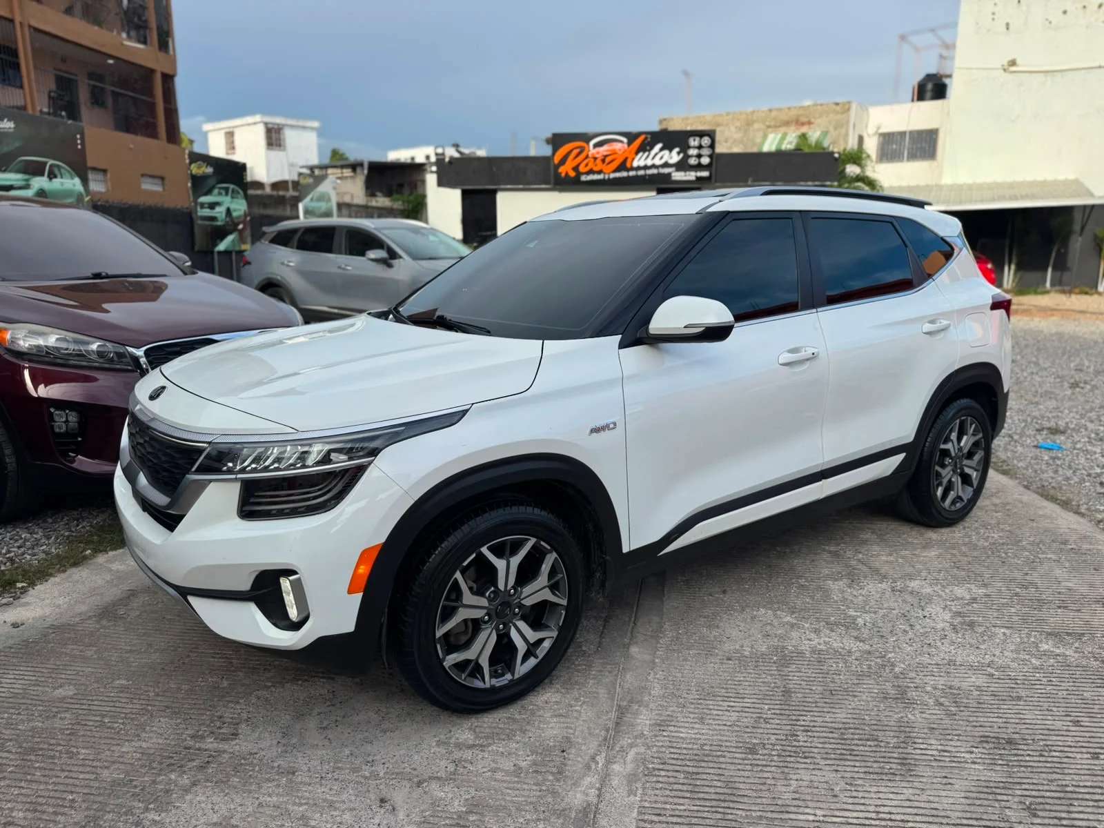 2021 Kia Seltos EX usado en venta por RosAutos 