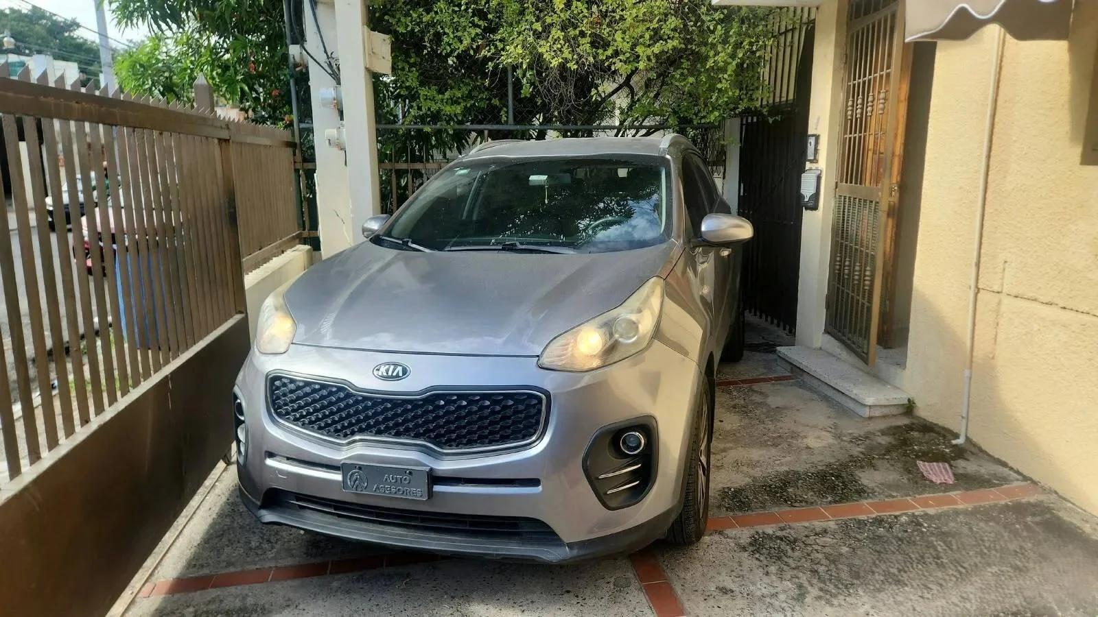 Kia Sportage LX 2017 en venta - vista principal