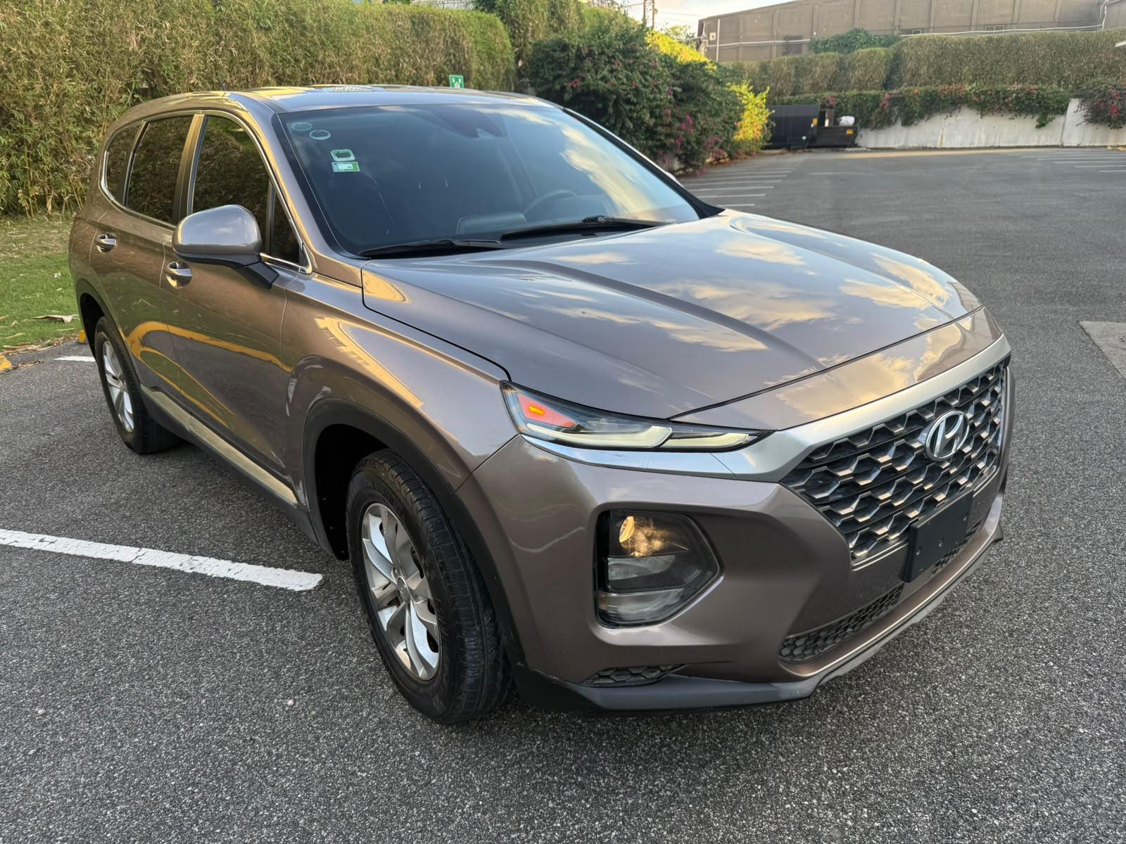Hyundai Santa Fe SE 2019 en venta - vista principal
