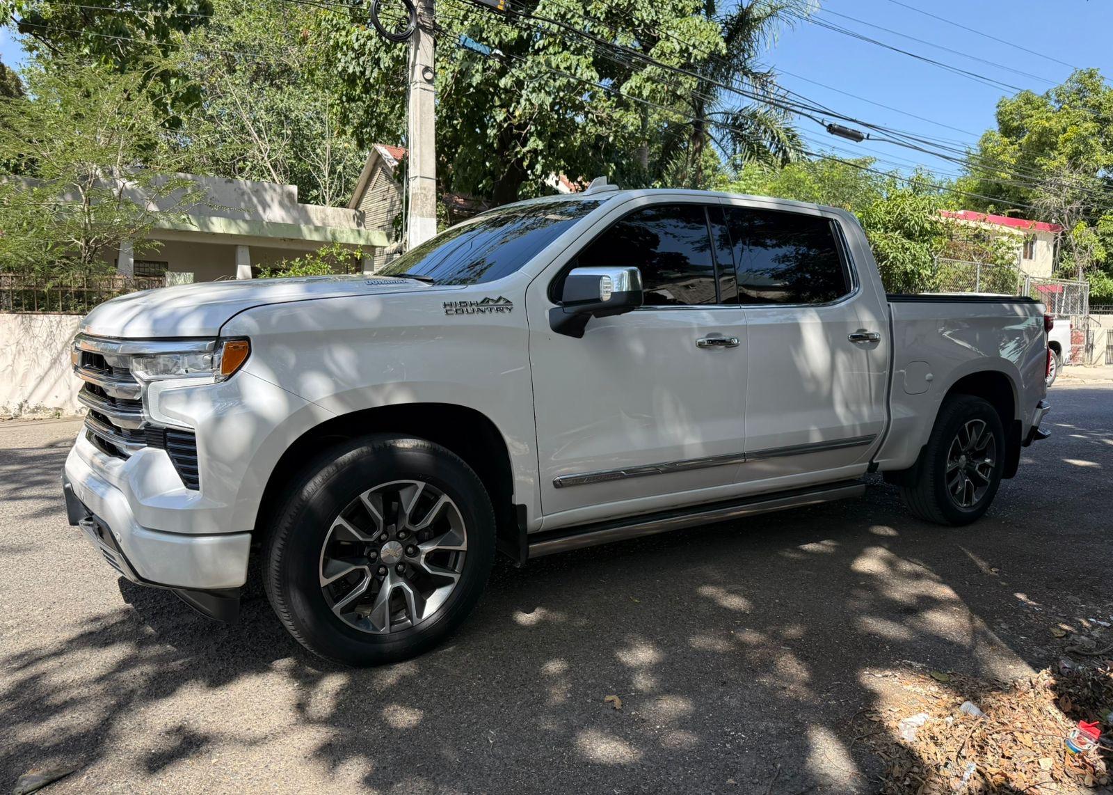 Chevrolet Silverado High Country Duramax 2023 en venta - vista principal