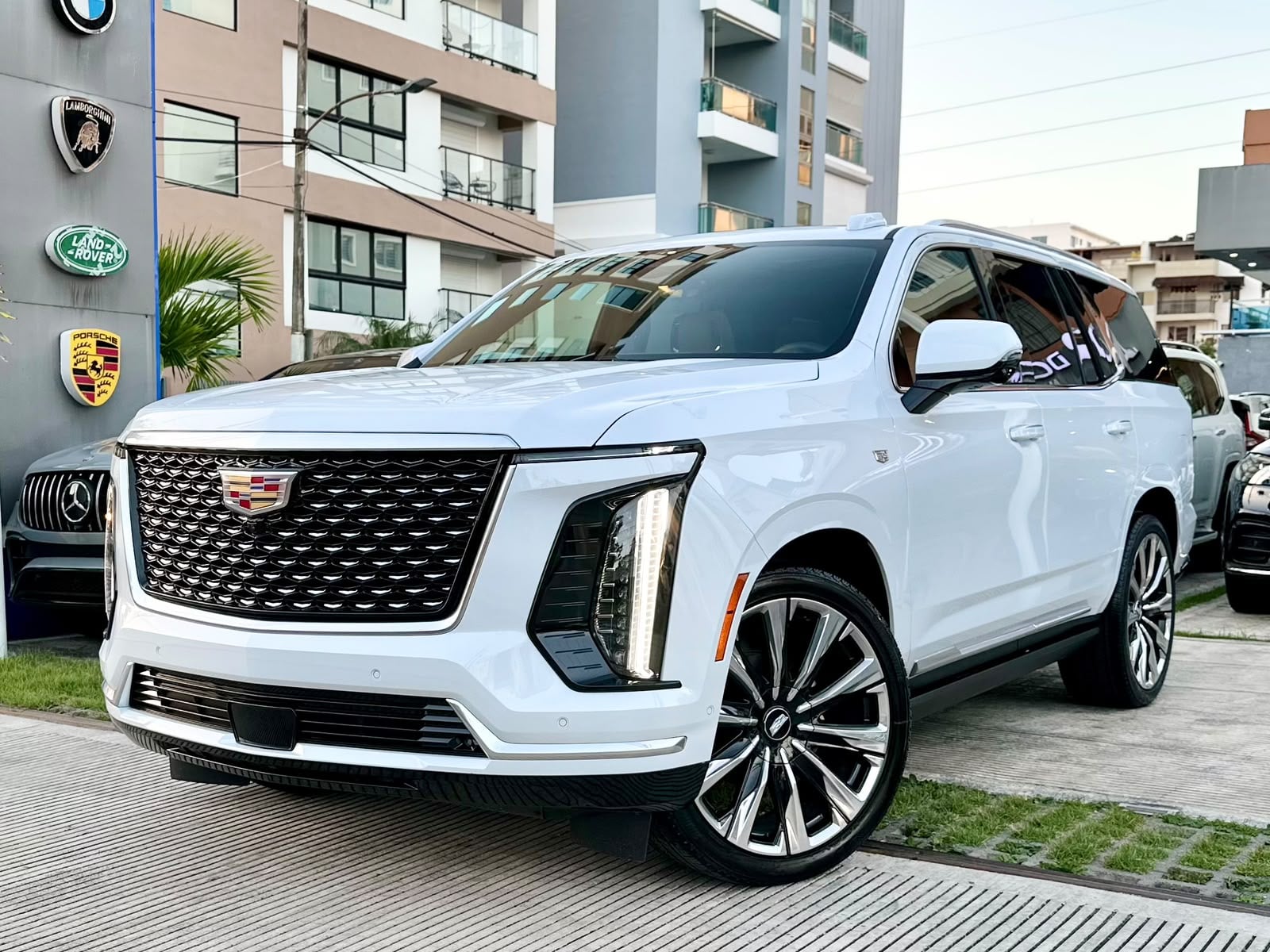 Cadillac Escalade Luxury Short 2026 en venta - vista principal