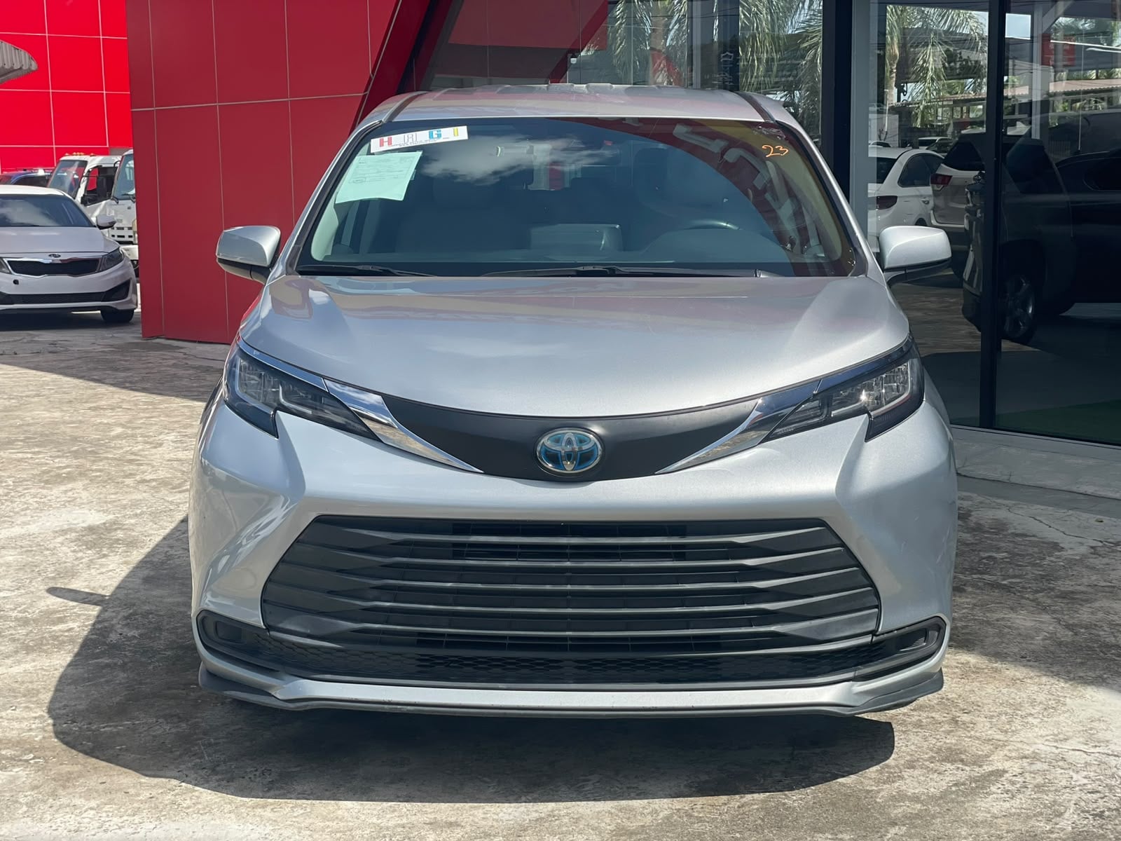 Toyota Sienna XLE 2022 en venta - vista principal