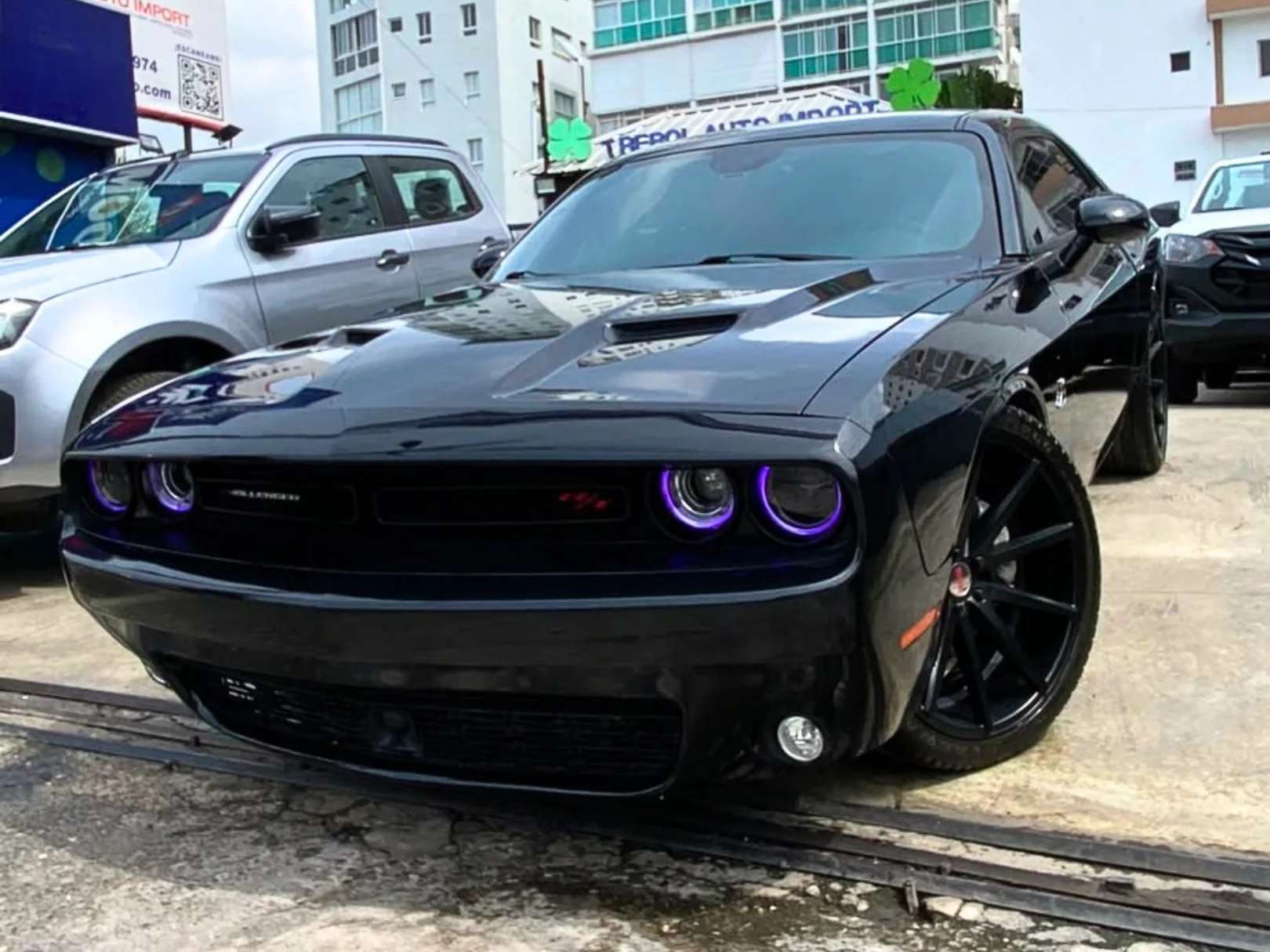 2015 Dodge Challenger SCAT Pack usado en venta por Trebol Auto Import
