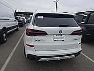 BMW X5 xDrive40i 2024 - miniatura 24