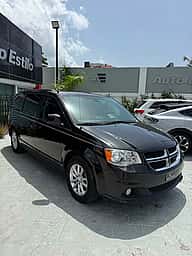 Dodge Grand Caravan SXT 2020 - miniatura 3