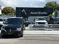 Dodge Grand Caravan SXT 2020 - miniatura 1