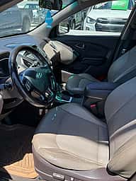 Hyundai Tucson SE 2014 - miniatura 9