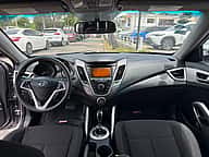 Hyundai Veloster Premium 2016 - miniatura 9