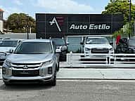 Mitsubishi Motors Outlander Sport SE 2020 - miniatura 1