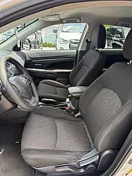 Mitsubishi Motors Outlander Sport SE 2020 - miniatura 9