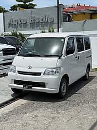 Toyota Town-Ace DX 2020 - miniatura 3
