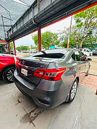 Nissan Sentra SV 2016 - miniatura 5