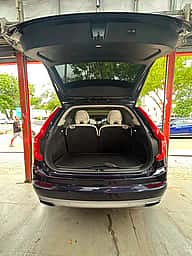 Volvo XC90 Momentum T6 2017 - miniatura 6