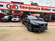 Volvo XC90 Momentum T6 2017 - miniatura 2