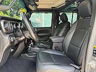 Jeep Wrangler Unlimited Sport 2021 - miniatura 5