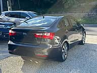 Kia Rio LX 2017 - miniatura 10