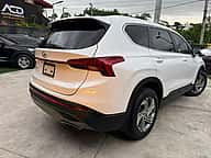 Hyundai Santa Fe SE 2022 - miniatura 4