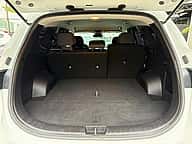 Hyundai Santa Fe SE 2022 - miniatura 9