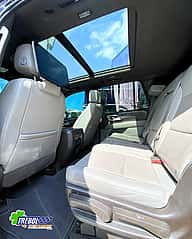 Chevrolet Tahoe 2021 - miniatura 10