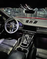 Porsche Cayenne Coupe GTS 2021 - miniatura 11